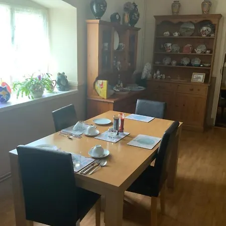 Bed & Breakfast Old Gloucester Road Farm *